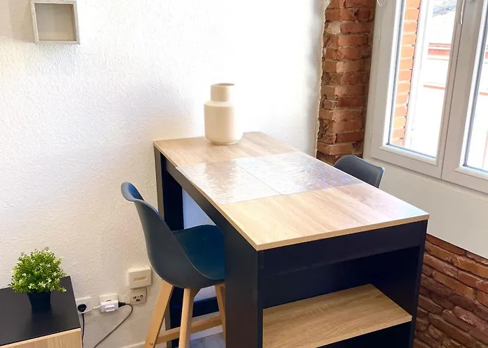 Superbe Studio, Neuf, St Cyprien