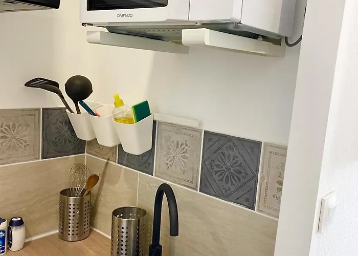 Superbe Studio, Neuf, St Cyprien Apartman *